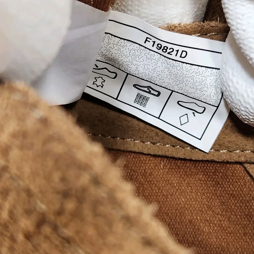 UGG Freamon Brown Tan Suede Chukka Ankle Boot Men's Size 8 Lace Up Lightweight